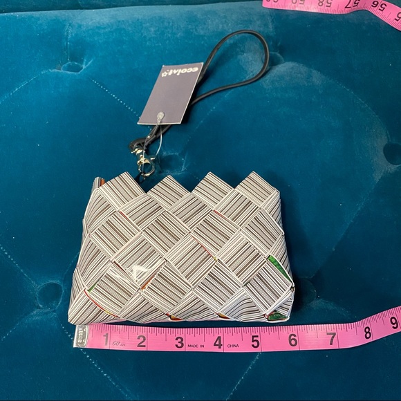 Ecoist BARCODE Wristlet Coin Purse - Picture 2 of 5